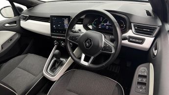 Renault Clio TECHNO E-TECH