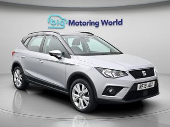 SEAT Arona TSI SE TECHNOLOGY