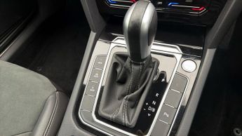 Volkswagen Arteon R LINE TSI DSG