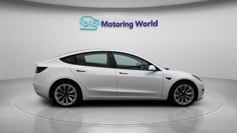 Tesla Model 3 MODEL 3
