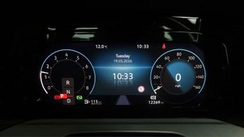 Volkswagen Golf LIFE ETSI DSG
