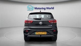 MG MG ZS TROPHY CONNECT