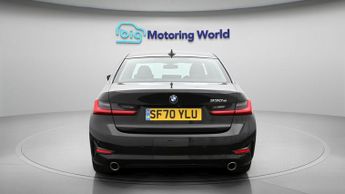 BMW 3 Series 330E SPORT PRO