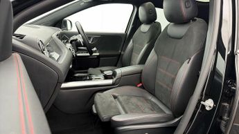 Mercedes-Benz GLA GLA 180 AMG LINE PREMIUM PLUS