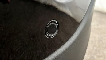 Mercedes-Benz GLA GLA 180 AMG LINE PREMIUM PLUS
