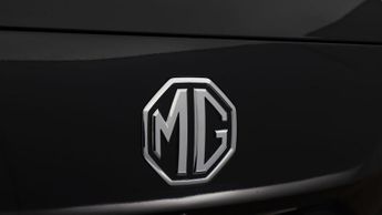 MG MG4 TROPHY