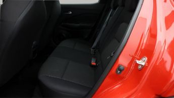 Nissan Juke DIG-T ACENTA DCT
