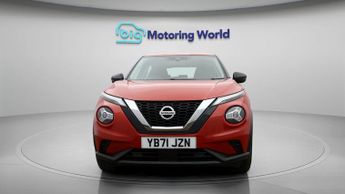 Nissan Juke DIG-T ACENTA DCT