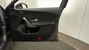 Mercedes-Benz A Class A 200 AMG LINE EXECUTIVE