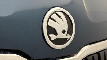 Skoda Karoq SE DRIVE TSI DSG