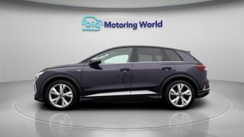 Audi Q4 e-tron S LINE