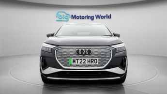 Audi Q4 e-tron S LINE