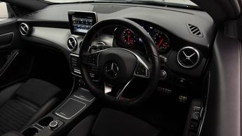 Mercedes-Benz CLA CLA 180 AMG LINE EDITION