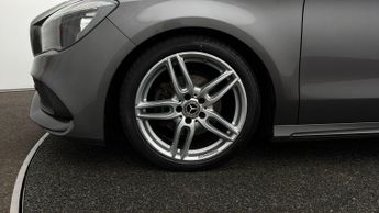 Mercedes-Benz CLA CLA 180 AMG LINE EDITION