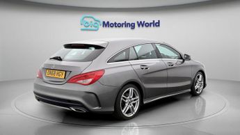 Mercedes-Benz CLA CLA 180 AMG LINE EDITION
