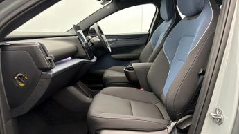 Volvo EX30 PLUS