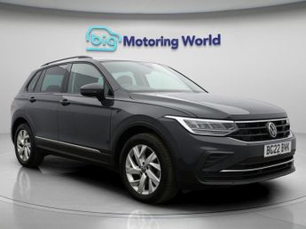 Volkswagen Tiguan LIFE TSI DSG
