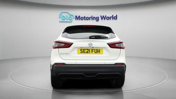 Nissan Qashqai DIG-T ACENTA PREMIUM DCT