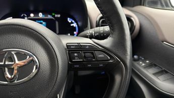 Toyota Yaris Cross EXCEL