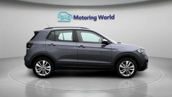 Volkswagen T-Cross SE TSI DSG