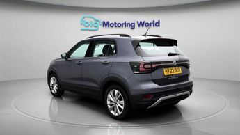 Volkswagen T-Cross SE TSI DSG