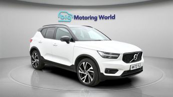 Volvo XC40 B4 R-DESIGN PRO