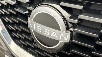 Nissan Qashqai DIG-T ACENTA PREMIUM DCT