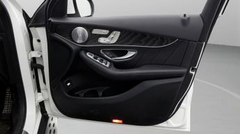 Mercedes-Benz GLC GLC 220 D 4MATIC AMG LINE PREMIUM PLUS