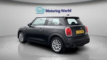 MINI Hatch COOPER CLASSIC