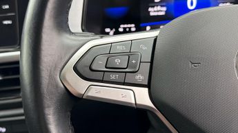 Volkswagen T-Roc LIFE TSI DSG