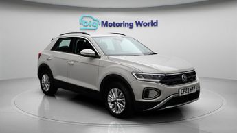 Volkswagen T-Roc LIFE TSI DSG