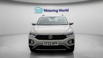 Volkswagen T-Roc LIFE TSI DSG