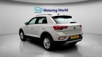 Volkswagen T-Roc LIFE TSI DSG