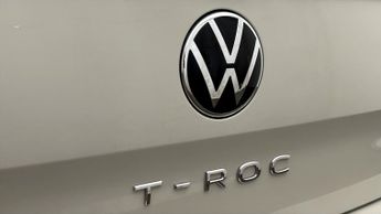 Volkswagen T-Roc LIFE TSI DSG