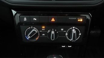 Volkswagen T-Cross BLACK EDITION TSI DSG
