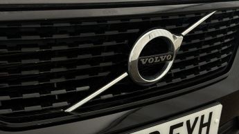 Volvo XC40 T3 R-DESIGN