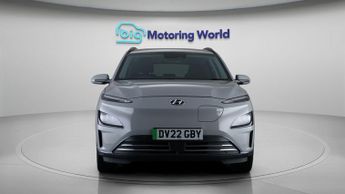 Hyundai KONA PREMIUM
