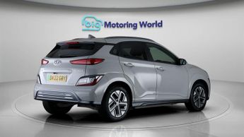 Hyundai KONA PREMIUM