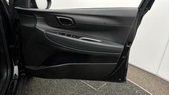 Hyundai BAYON T-GDI SE CONNECT DCT