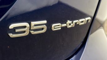 Audi Q4 e-tron SPORTBACK SPORT