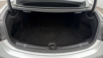 Mercedes-Benz E Class E 220 D AMG LINE