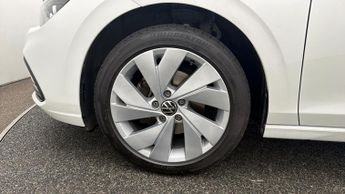 Volkswagen Golf STYLE TDI DSG
