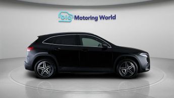 Mercedes-Benz EQA EQA 300 4MATIC AMG LINE
