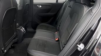 Volvo C40 RECHARGE TWIN ULTIMATE AWD
