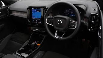 Volvo EX40 PLUS