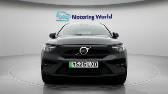Volvo EX40 PLUS