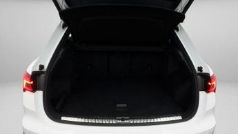 Audi Q3 TFSI S LINE BLACK EDITION