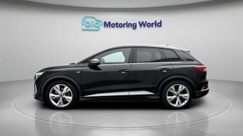 Audi Q4 e-tron S LINE
