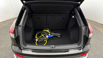 Audi Q4 e-tron S LINE