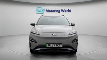 Hyundai KONA PREMIUM